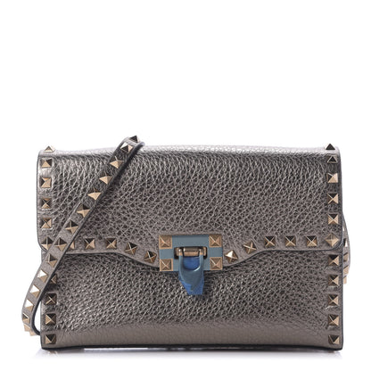 Valentino Garavani Metallic Pebbled Calfskin Medium Rockstud Flip Lock Crossbody Bag Sasso 1 of 8