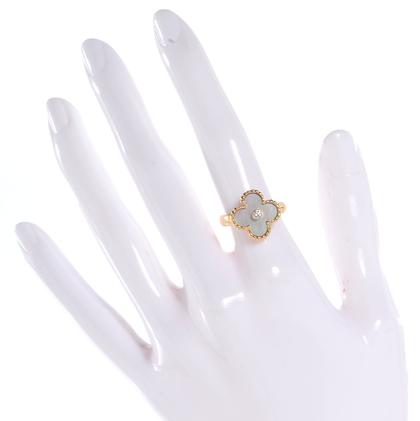 18k Yellow Gold Mother of Pearl Vintage Alhambra Ring 51 US 5.5