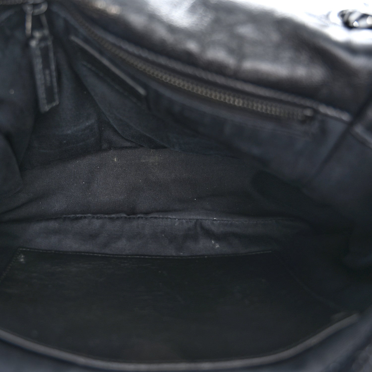 Saint Laurent Crinkled Calfskin Matelasse Monogram Medium Niki Chain Satchel Black 5 of 10