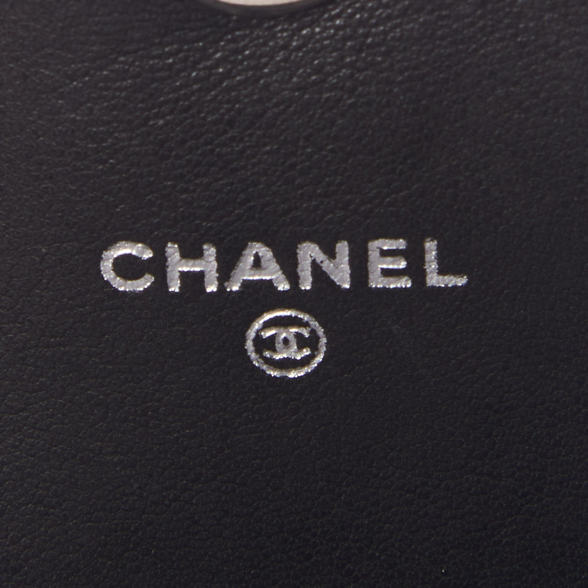 Lambskin Half Moon Wallet On Chain WOC Black