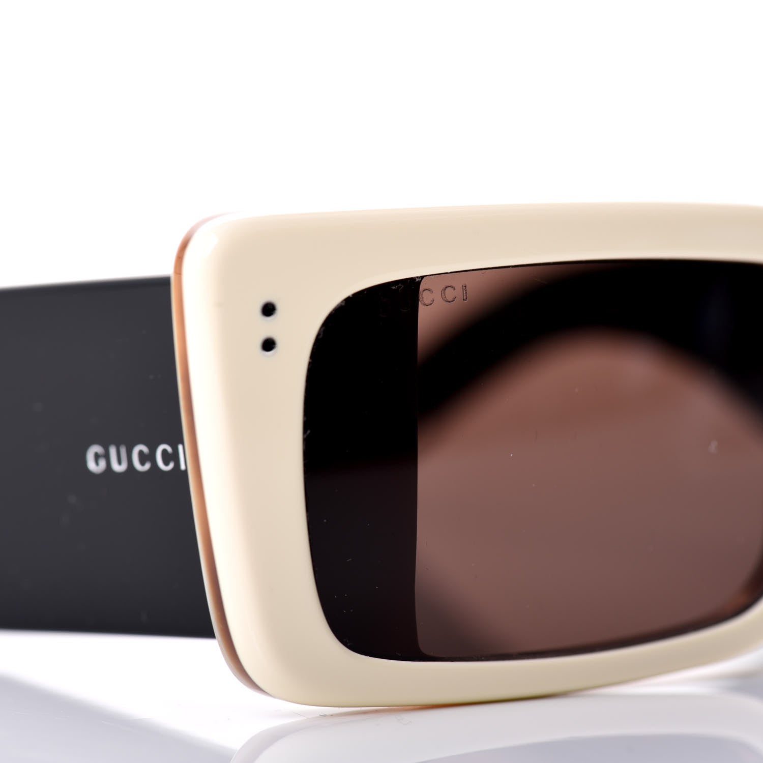 Gucci Acetate Rectangular Flap GG0543S Sunglasses White Black 8 of 9