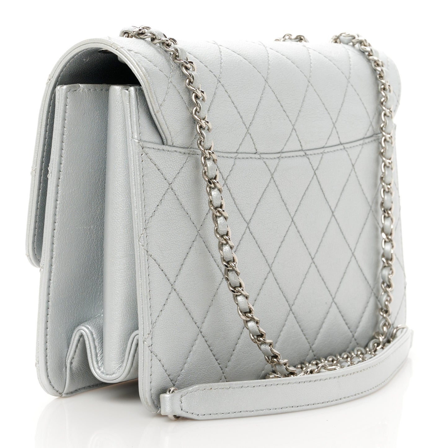 Metallic Sheepskin Quilted Beauty Lock Flap Silver