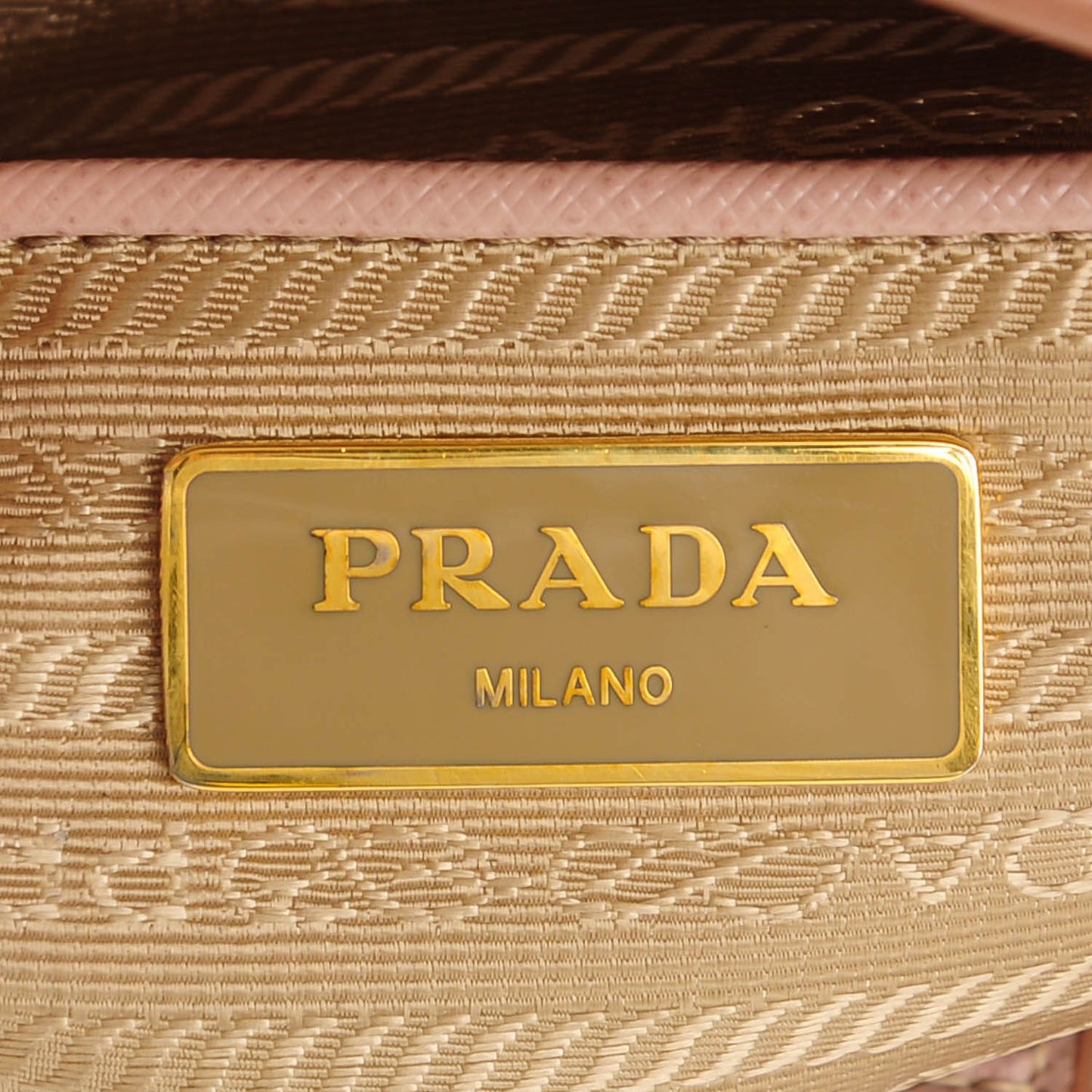 Saffiano Lux Large Tote Cammeo