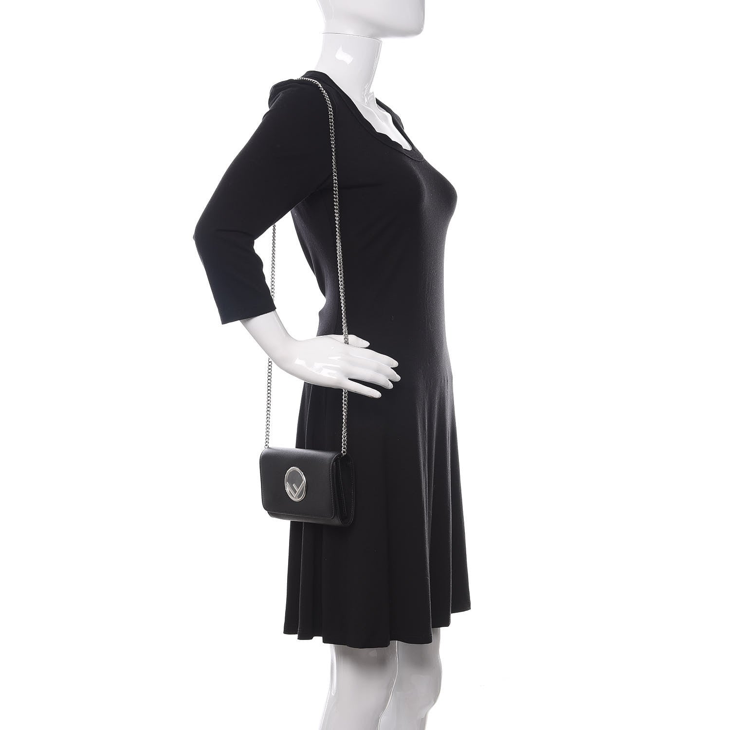 Fendi Vitello Cruise F is Fendi Wallet on Chain Black 2 of 10
