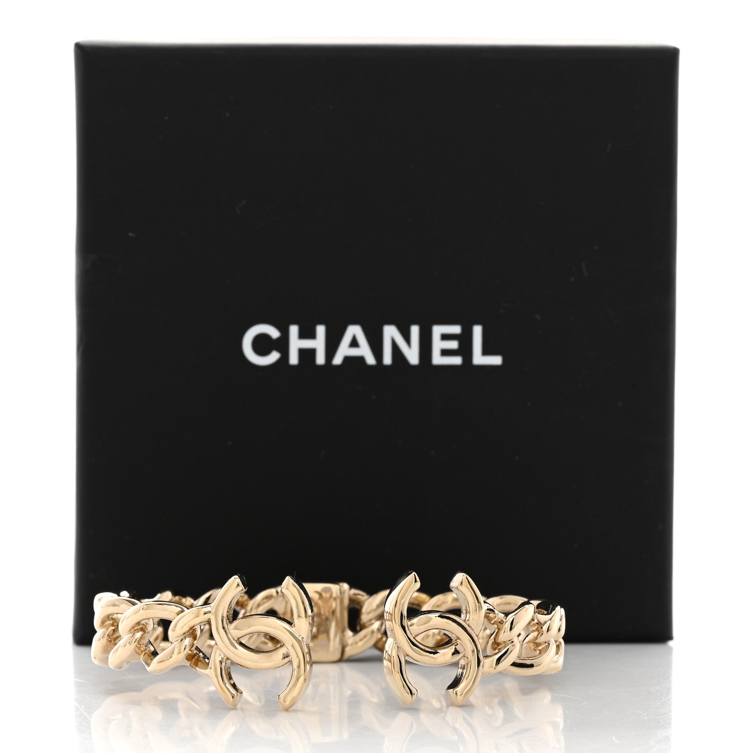 Chanel Metal CC Chain Link Cuff Bracelet Gold 5 of 5