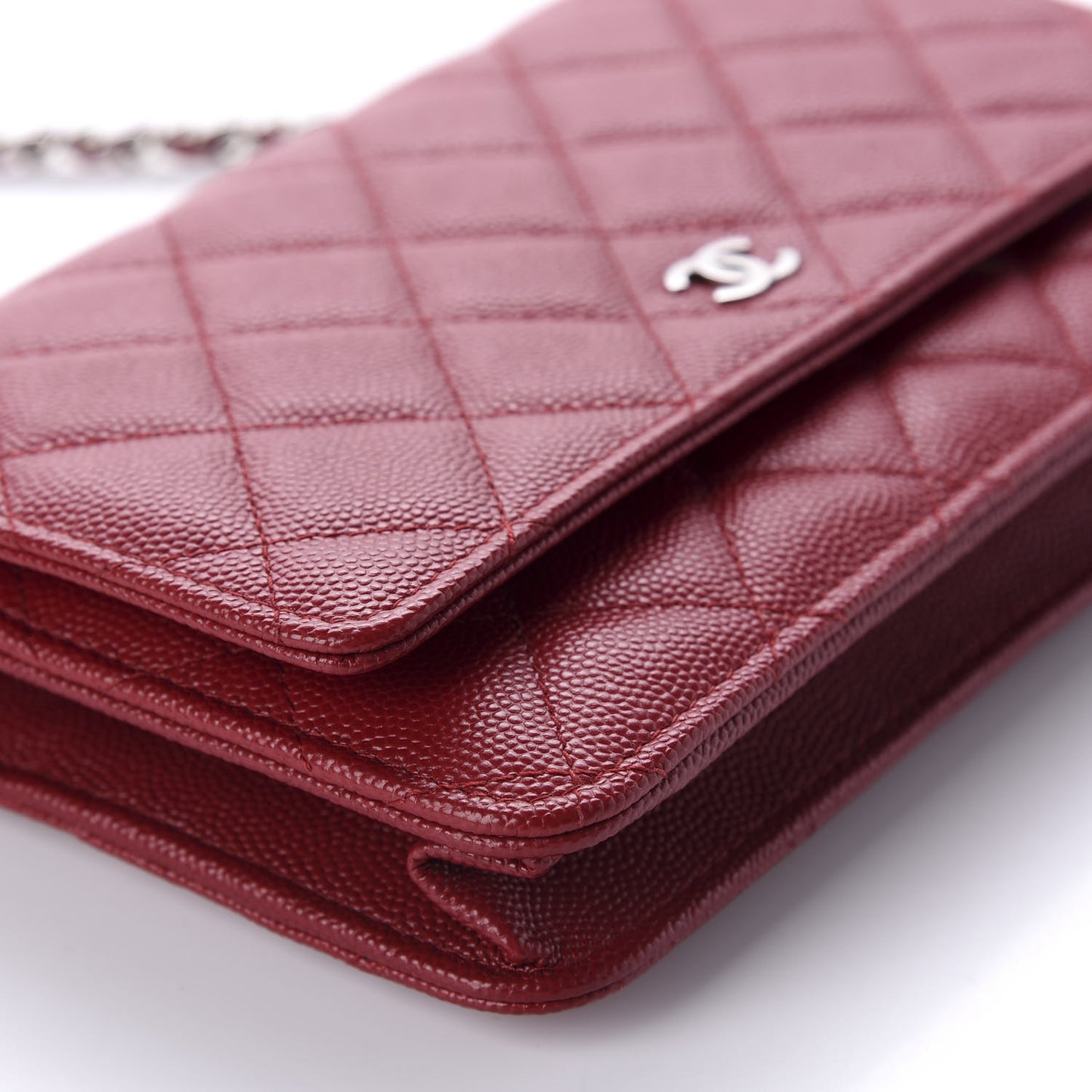 Caviar Quilted Wallet on Chain WOC Red