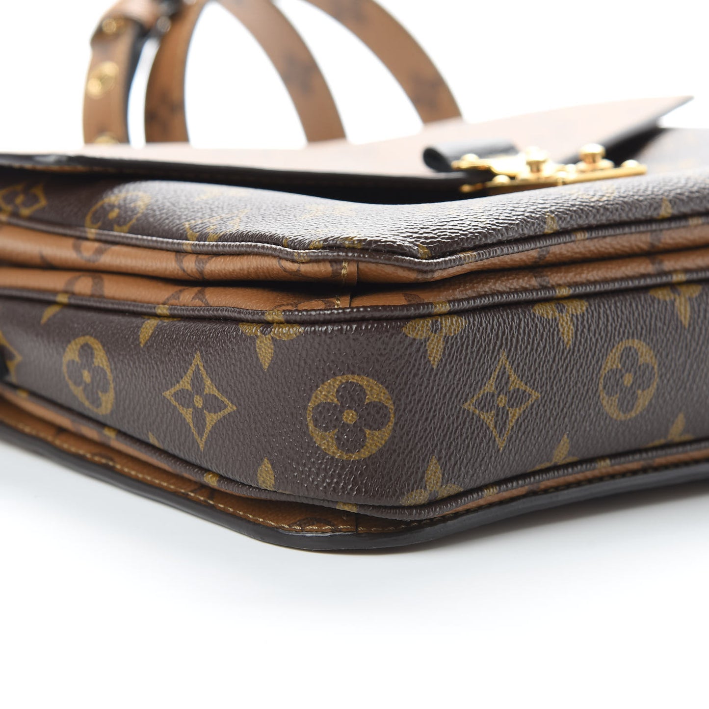 Reverse Monogram Pochette Metis
