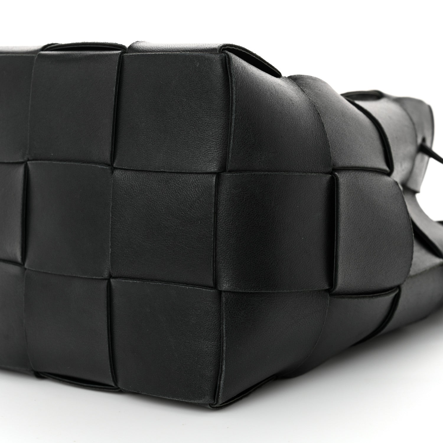 Bottega Veneta Nappa Maxi Intrecciato Cassette Bucket Bag Black 9 of 10