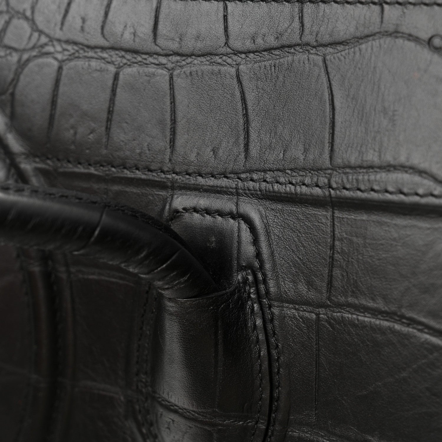 Celine Crocodile Embossed Calfskin Medium Phantom Luggage Black 14 of 16