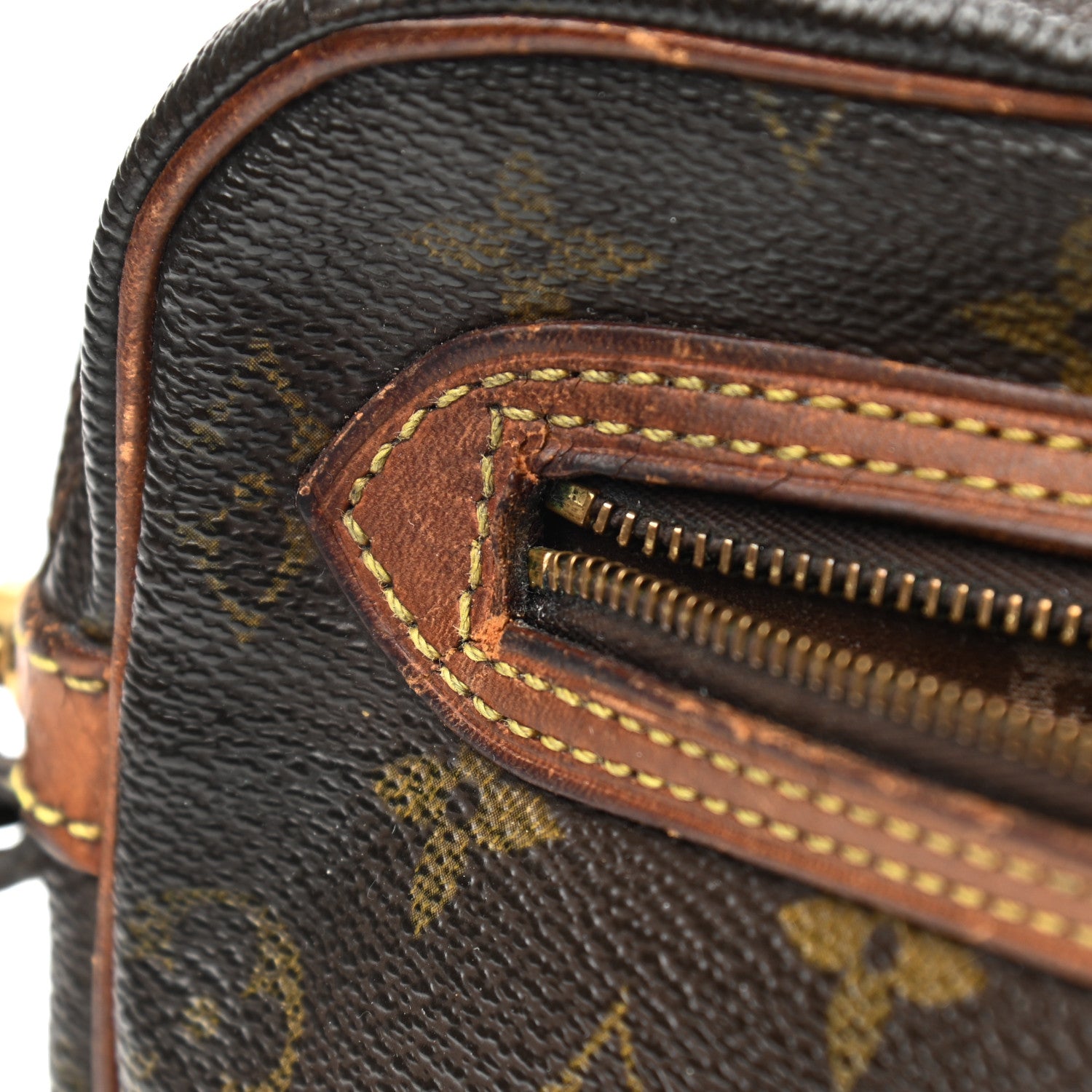 Louis Vuitton Monogram Pochette Marly Dragonne 26 12 of 12