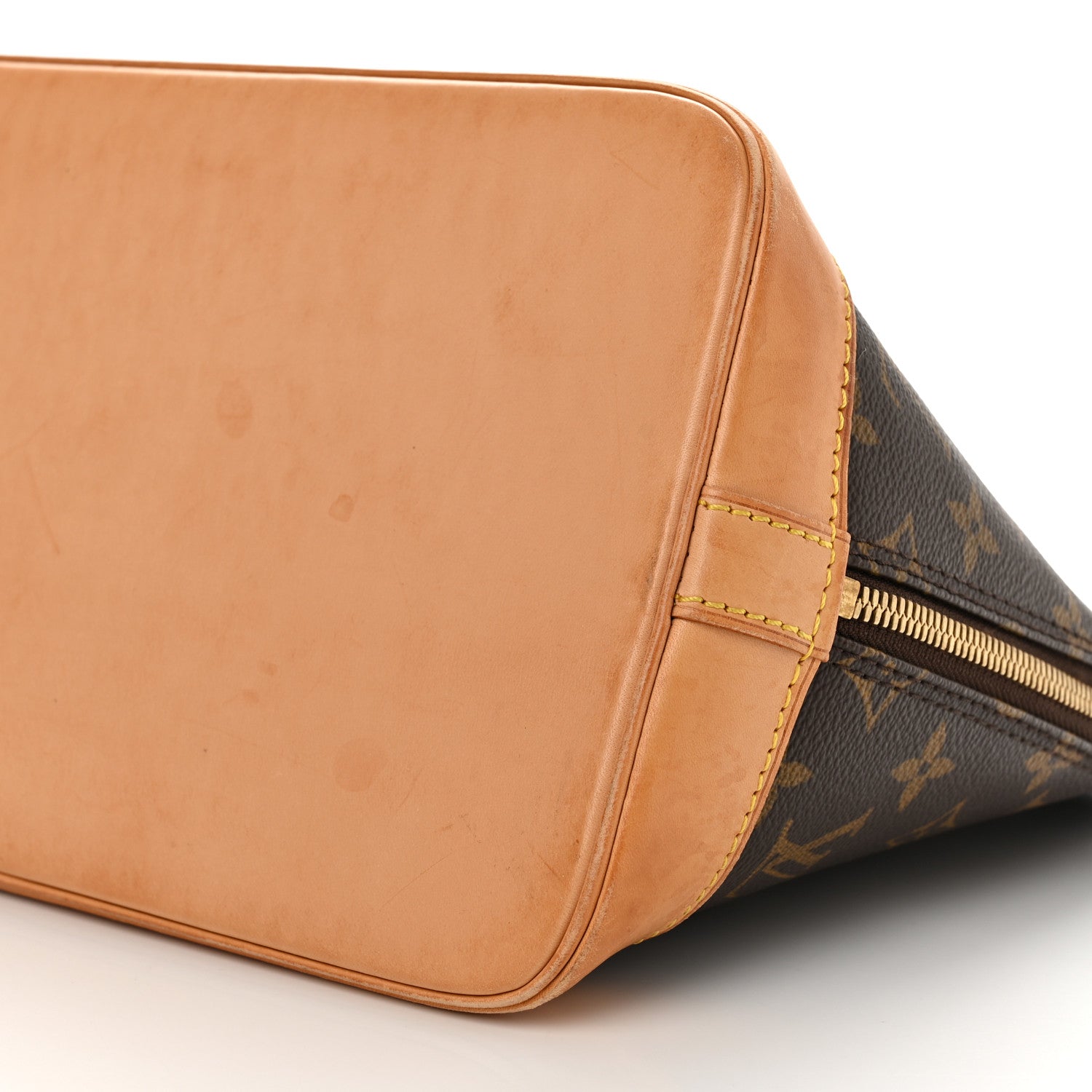 Louis Vuitton Monogram Alma PM 10 of 16