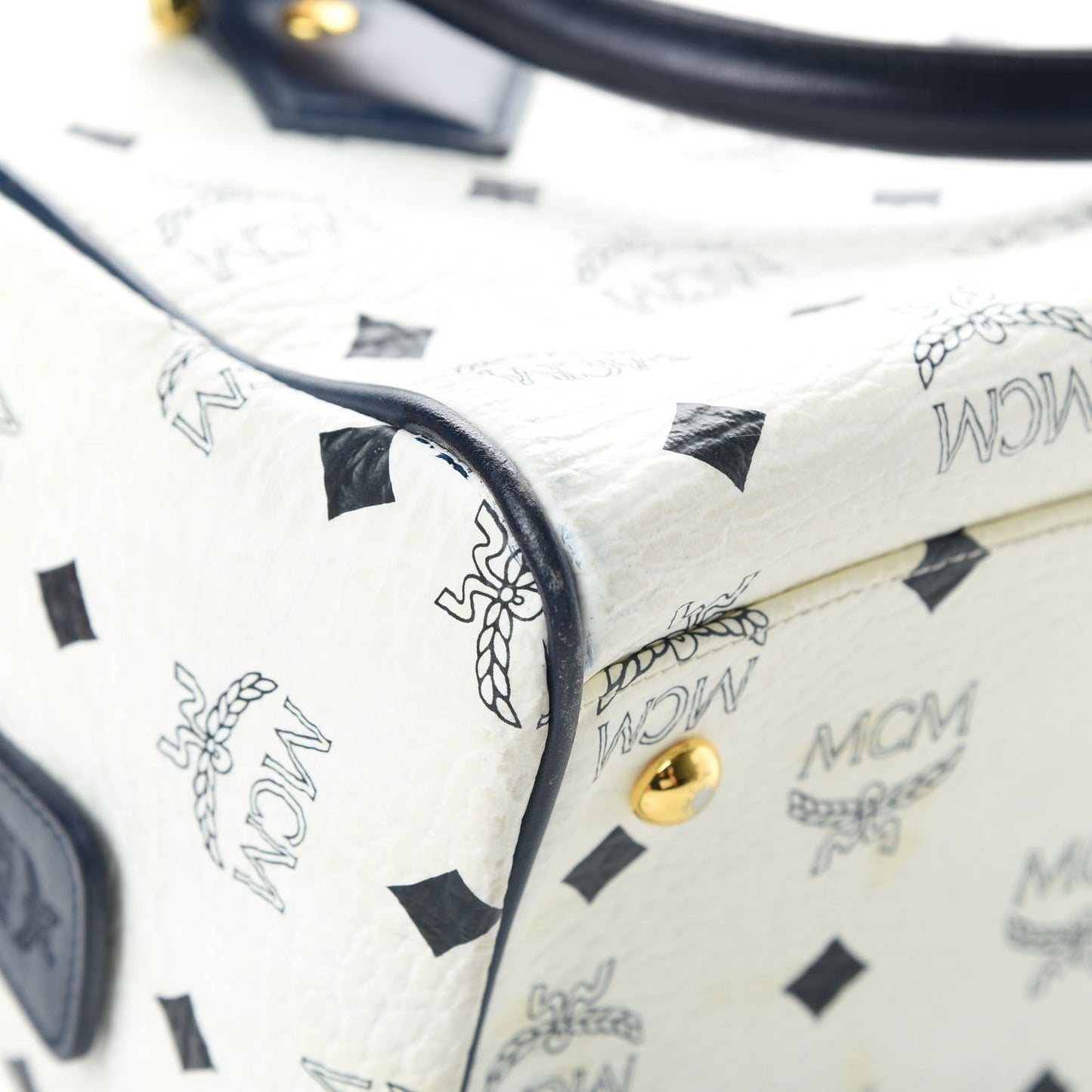 Visetos Boston Satchel White