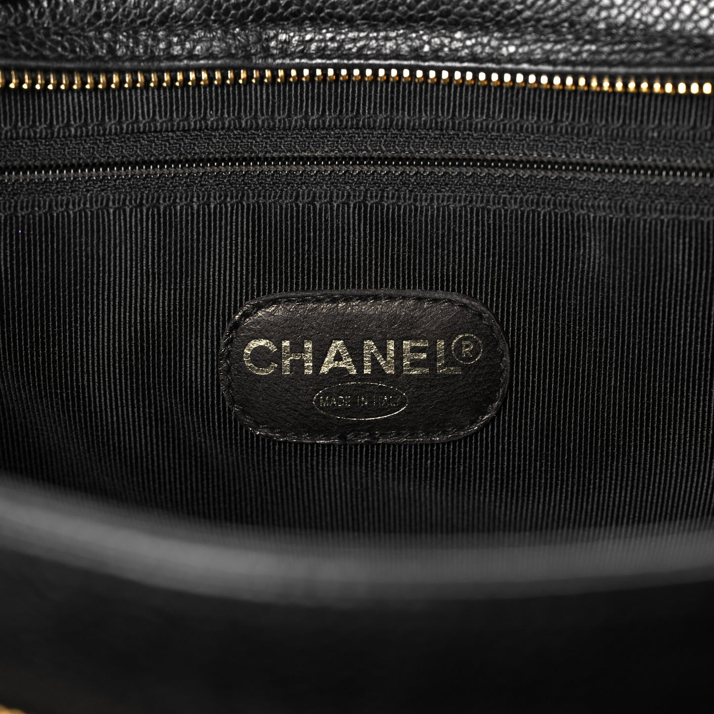 Caviar CC Shoulder Bag Black