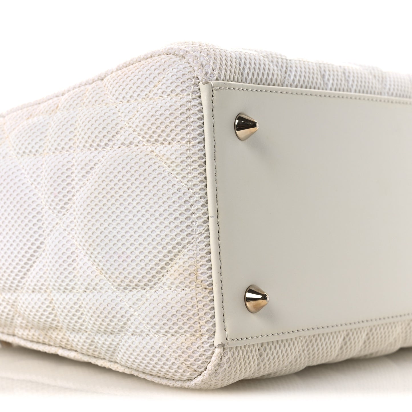 Macrocannage Technical Fabric Medium Lady Dior White