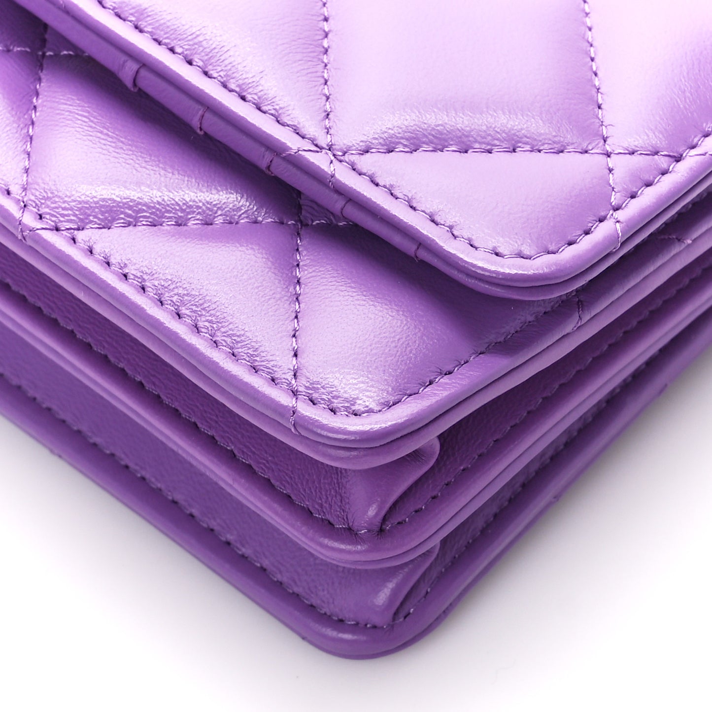 Lambskin Enamel Quilted Pending CC Clutch With Chain Purple