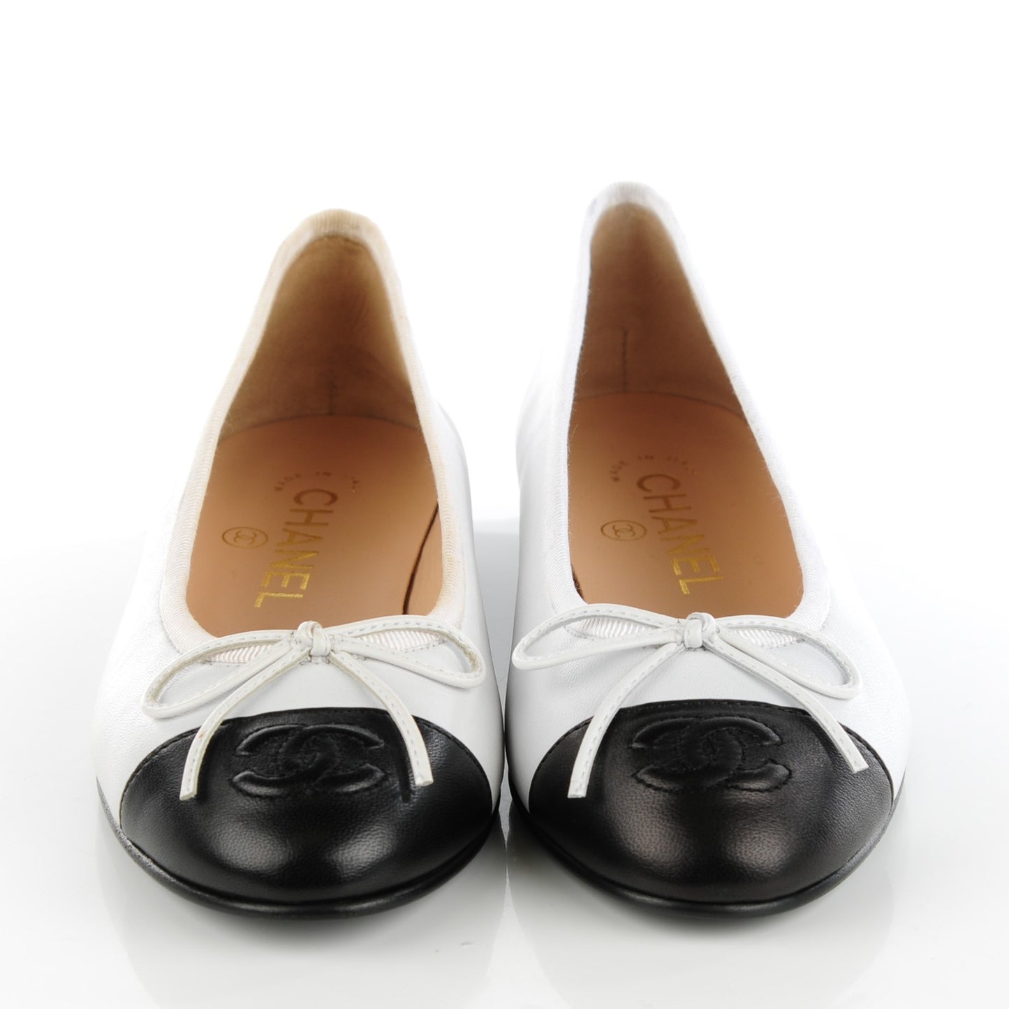 Lambskin CC Cap Toe Ballerina Flats 35 White Black