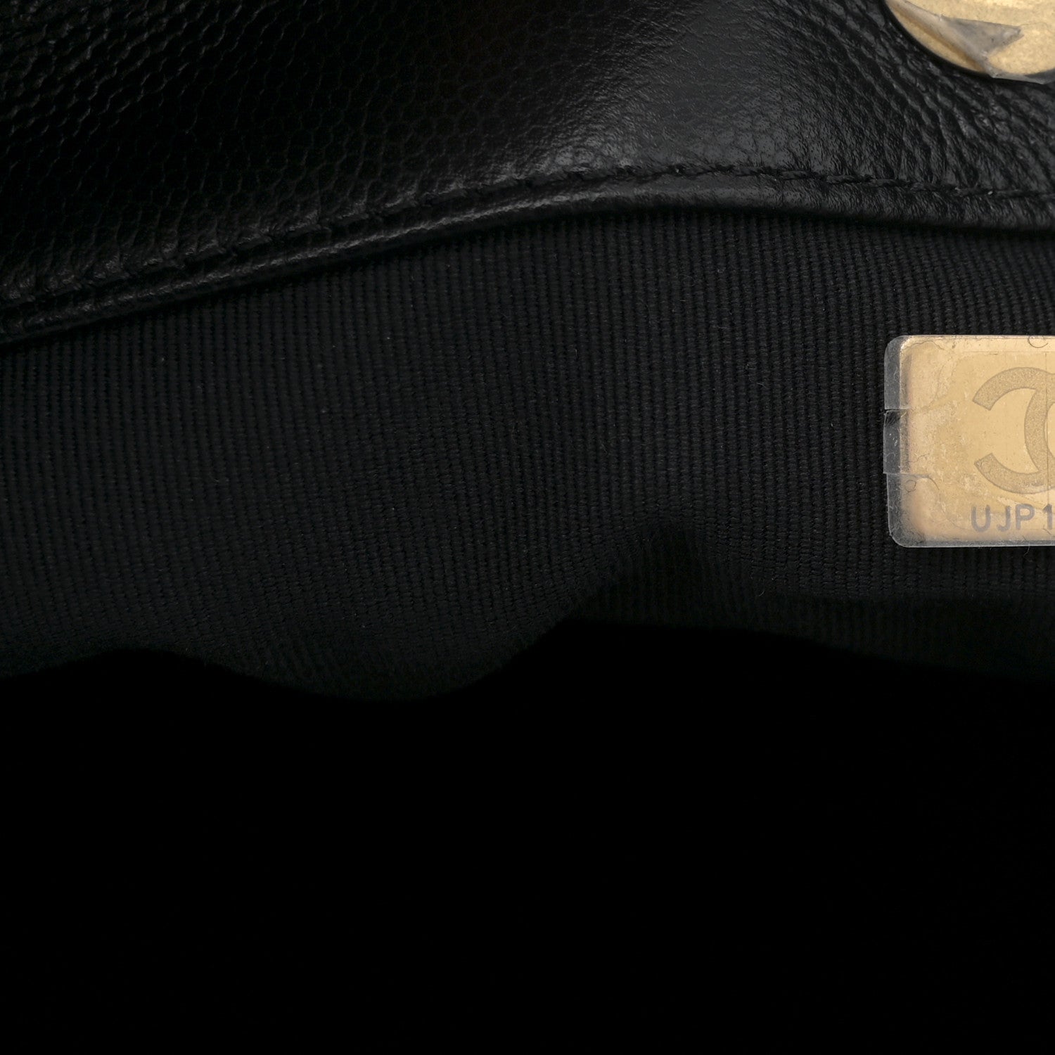 Chanel Caviar Stitched Pocket CC Large Tote White Black 7 of 10