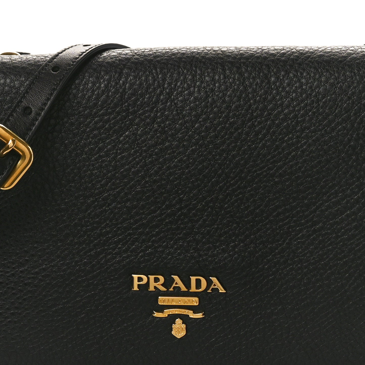 Vitello Daino Crossbody Flap Black