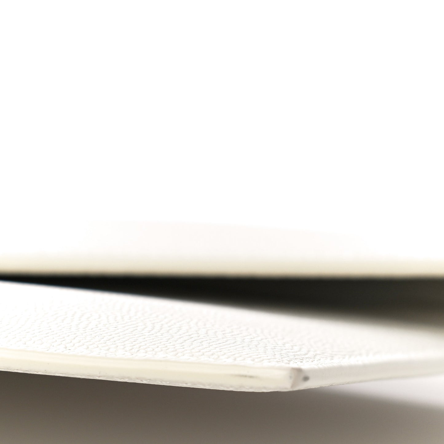 Grain De Poudre Uptown Pouch Crema Soft