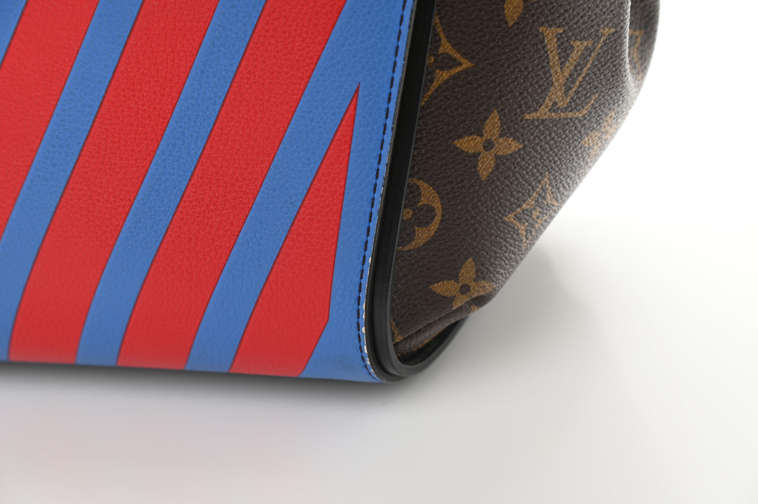 Louis Vuitton Calfskin Monogram Kimono Tote MM 12 of 15