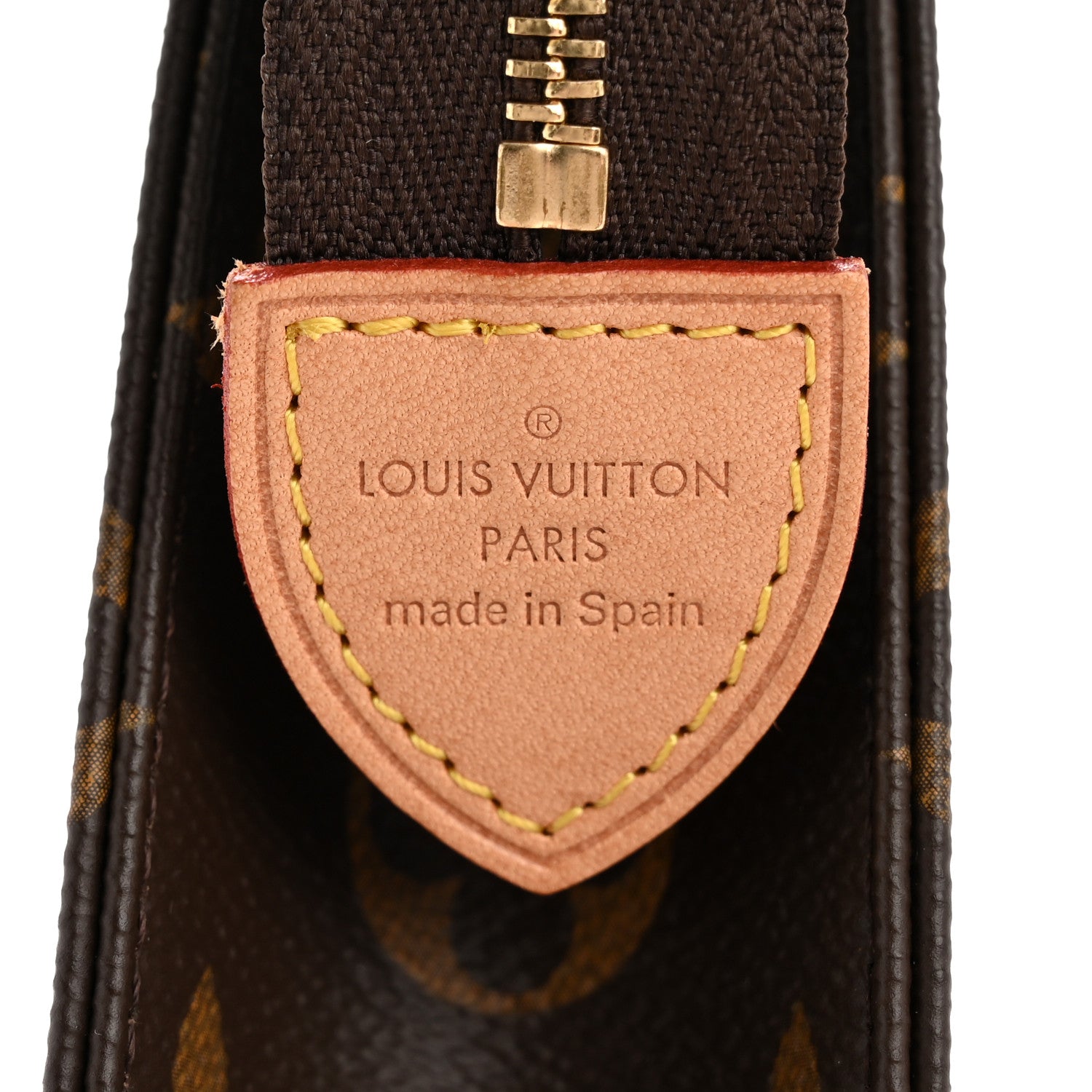 Louis Vuitton Monogram Toiletry Pouch 26 6 of 9