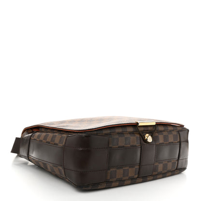 Louis Vuitton Damier Ebene Bastille Messenger 4 of 17