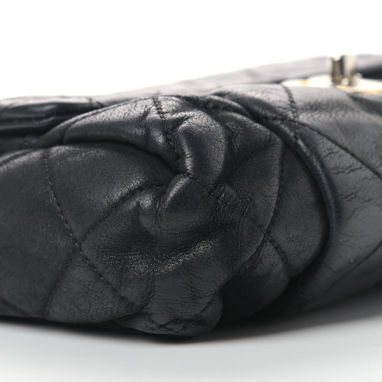 Chanel Iridescent Calfskin Quilted Small Chic Quilt Flap Black 8 of 14