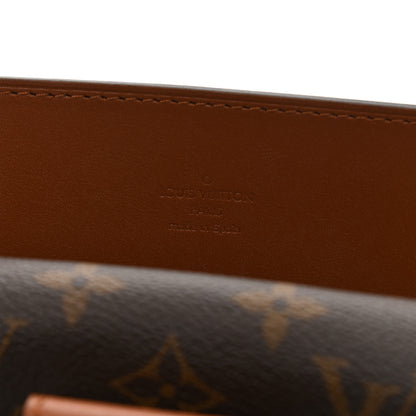 Louis Vuitton Reverse Monogram Dauphine Bumbag 7 of 9