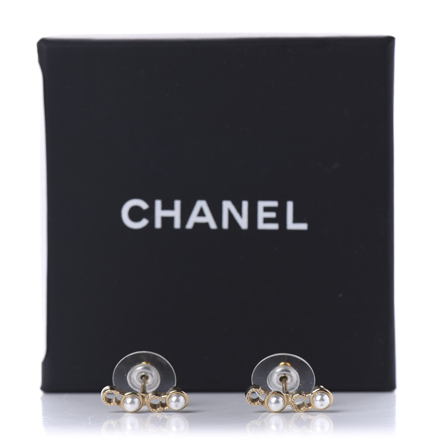 Chanel Pearl Coco Earrings Gold 5 of 5