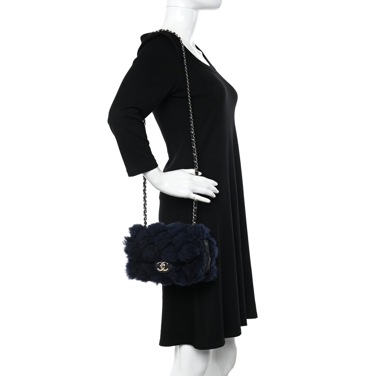 Shearling Lambskin Quilted Flap Navy Blue