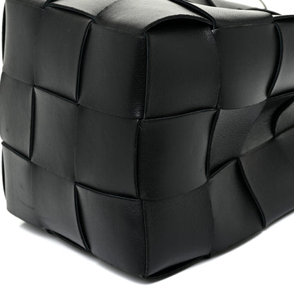 Bottega Veneta Nappa Maxi Intrecciato Cassette Bucket Bag Black 8 of 11