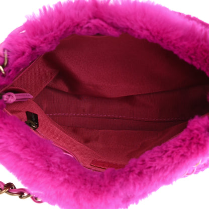 Chanel Rabbit Fur Shoulder Bag Fuchsia 5 of 11
