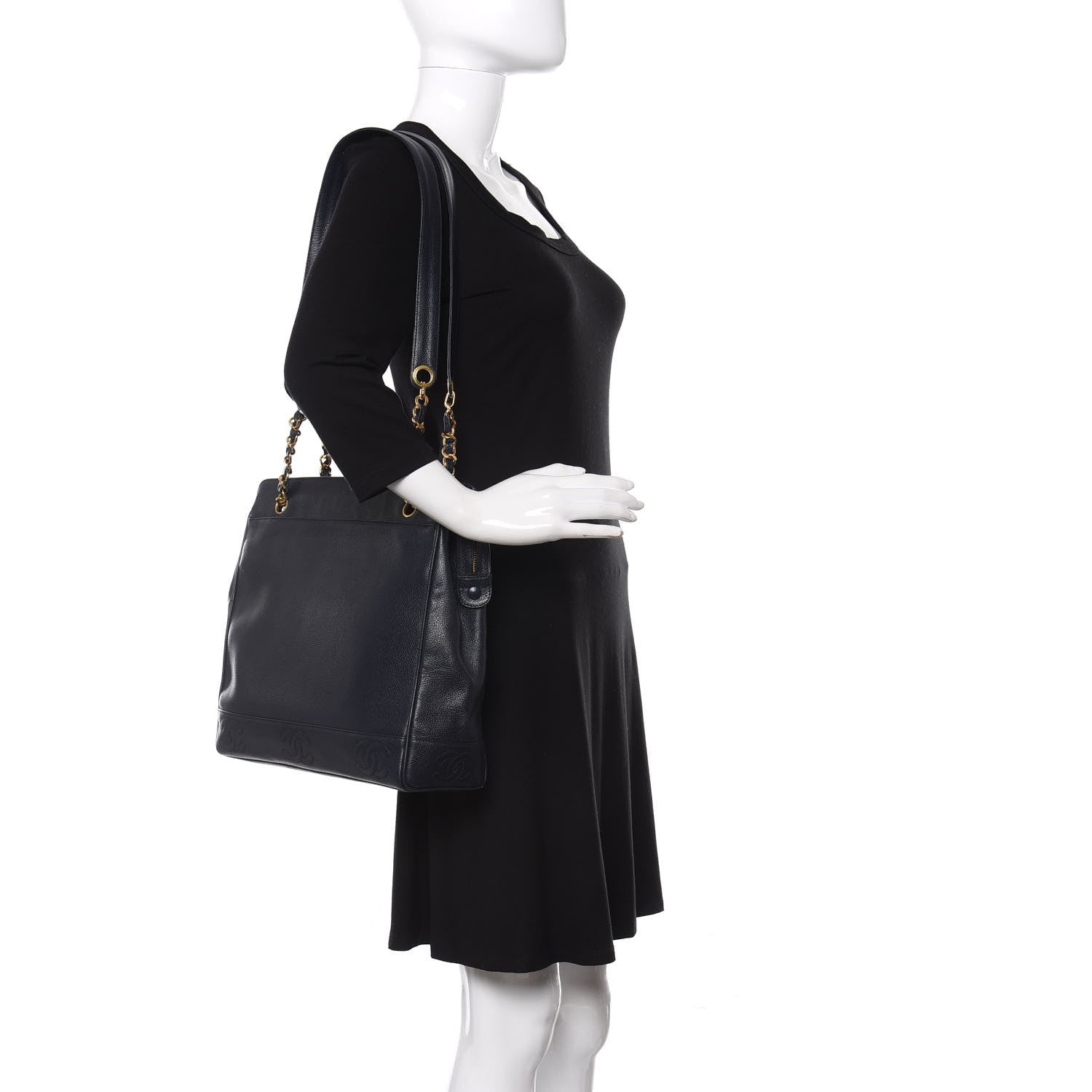 Chanel Caviar CC Shoulder Bag Navy 2 of 10