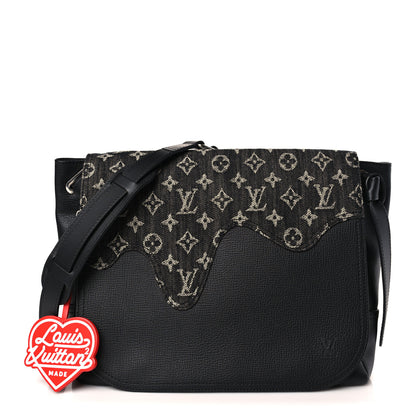 Louis Vuitton X NIGO Taurillon Monogram Denim Drip Besace Tokyo Black 1 of 8