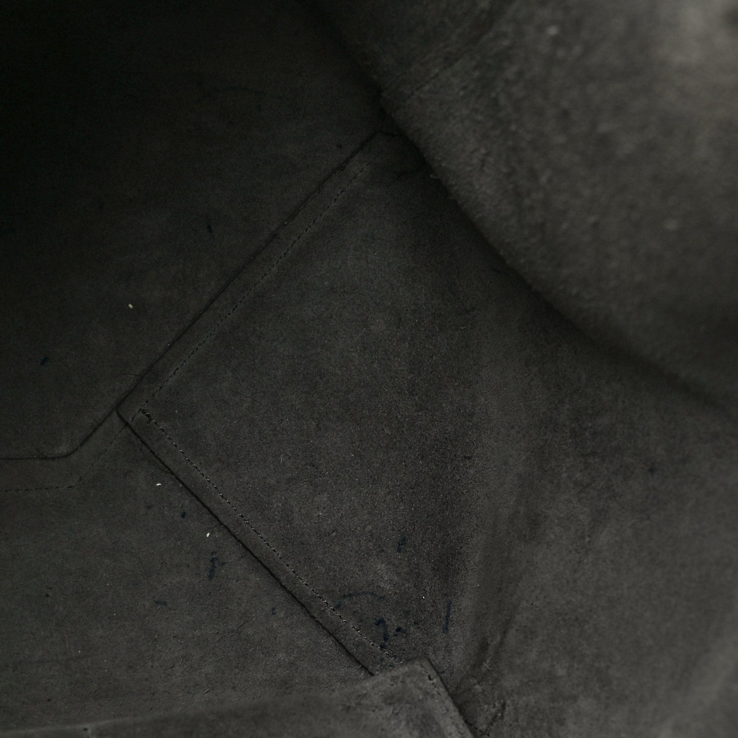 Soft Grained Calfskin Small Belt Cabas Phantom Grey