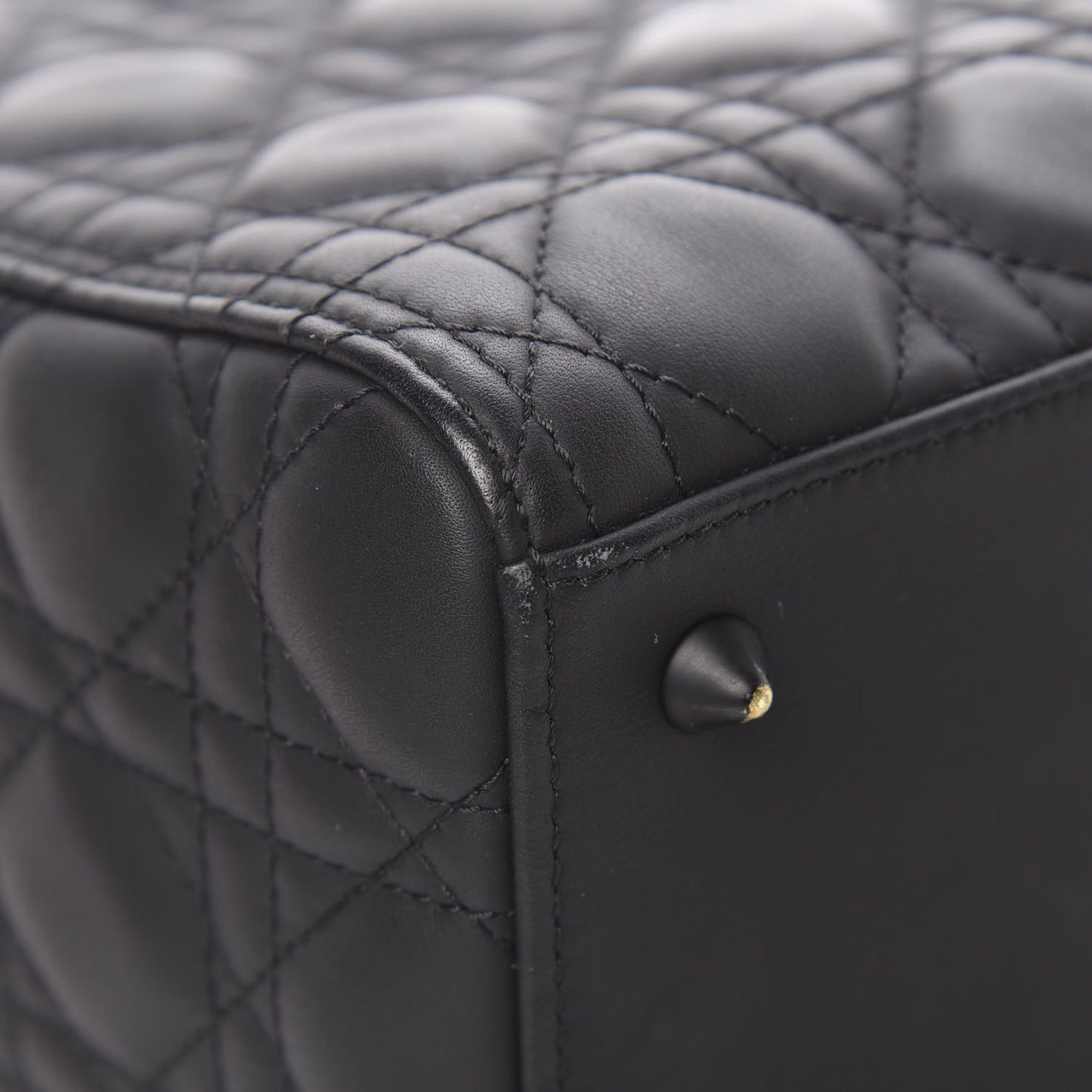 Ultra Matte Calfskin Cannage Medium Lady Dior Black