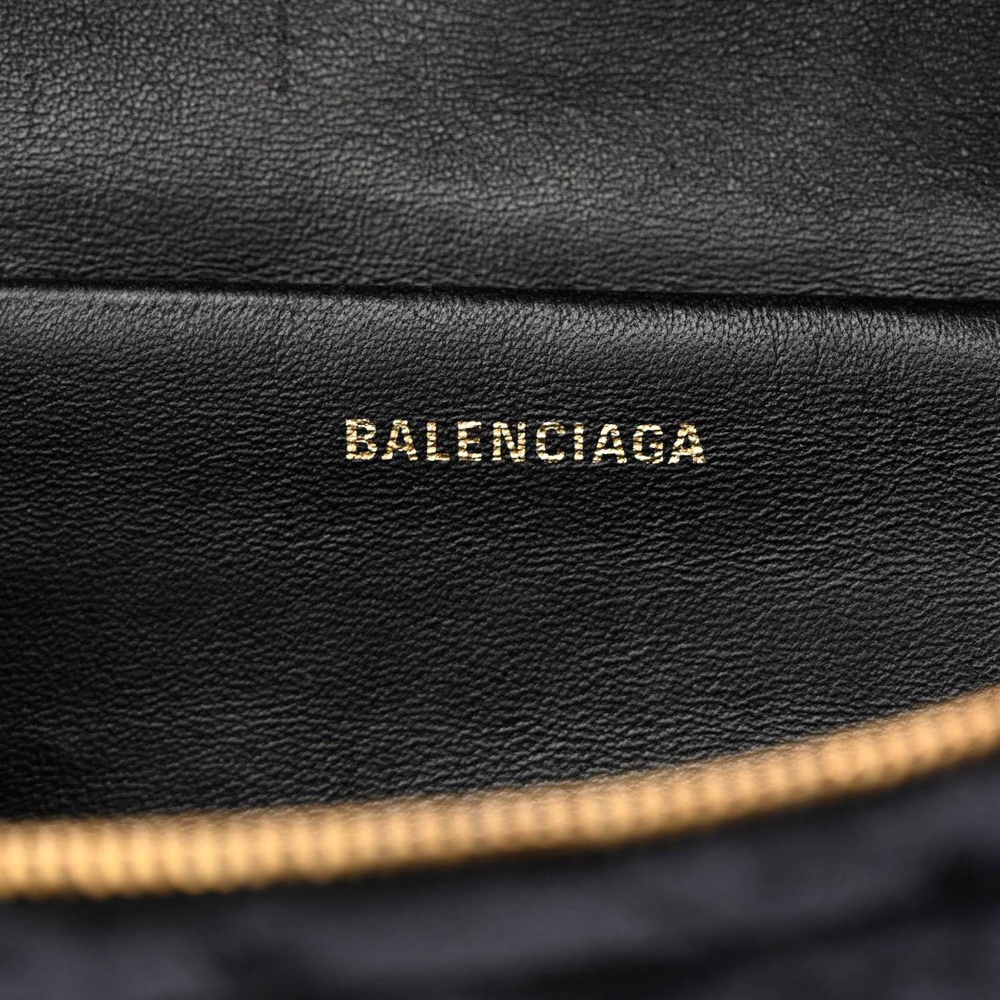 Crushed Velvet Logo Embossed XXS Souvenir Belt Bag Black
