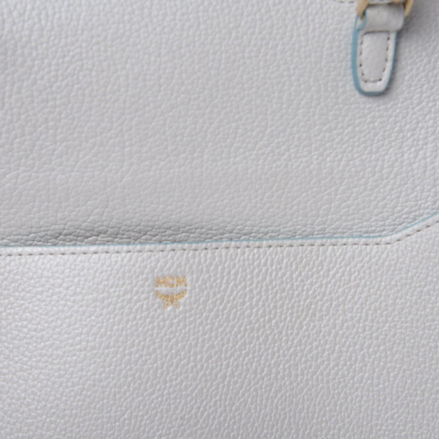 Grained Calfskin Large Milla Convertible Backpack White
