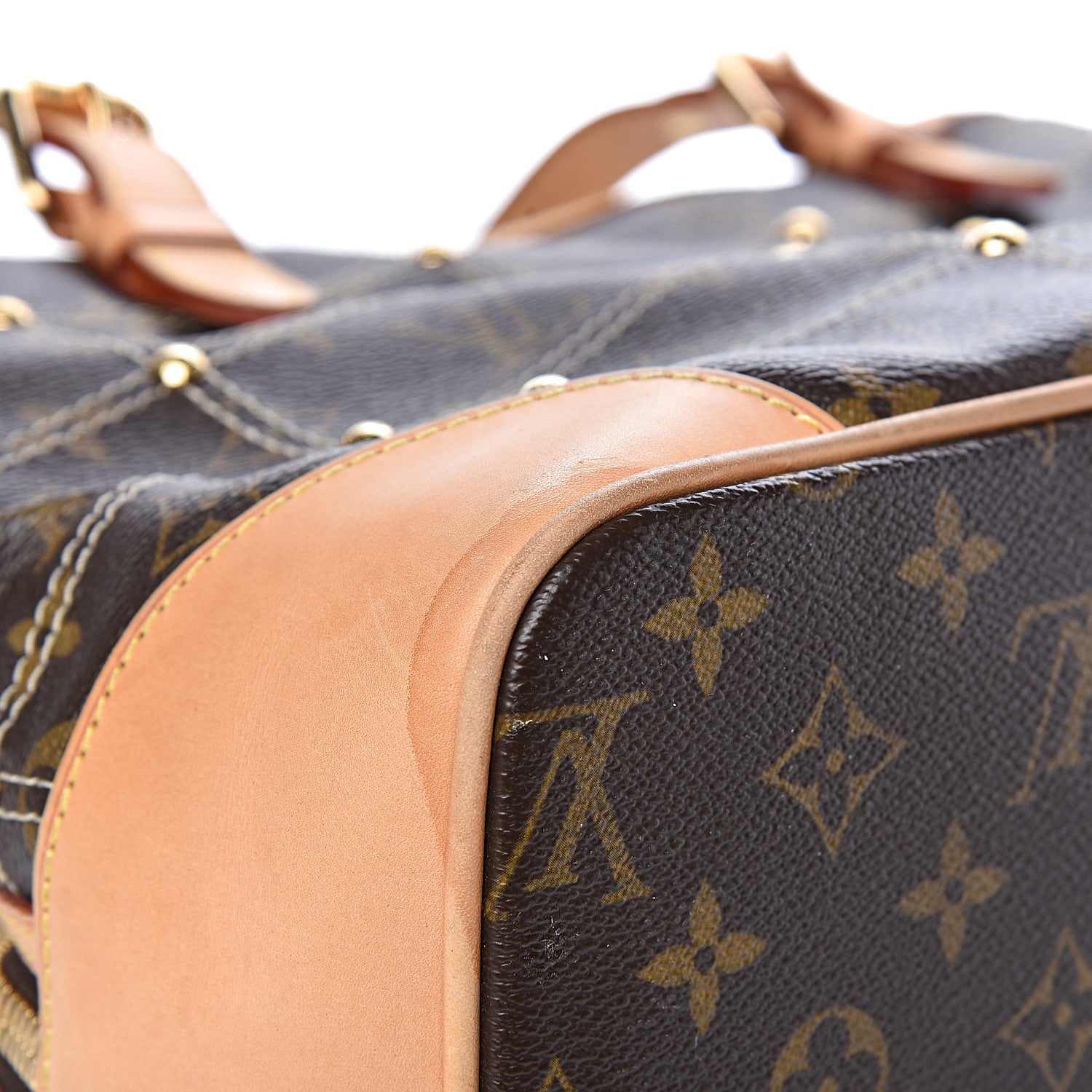 Louis Vuitton Monogram Riveting 9 of 14