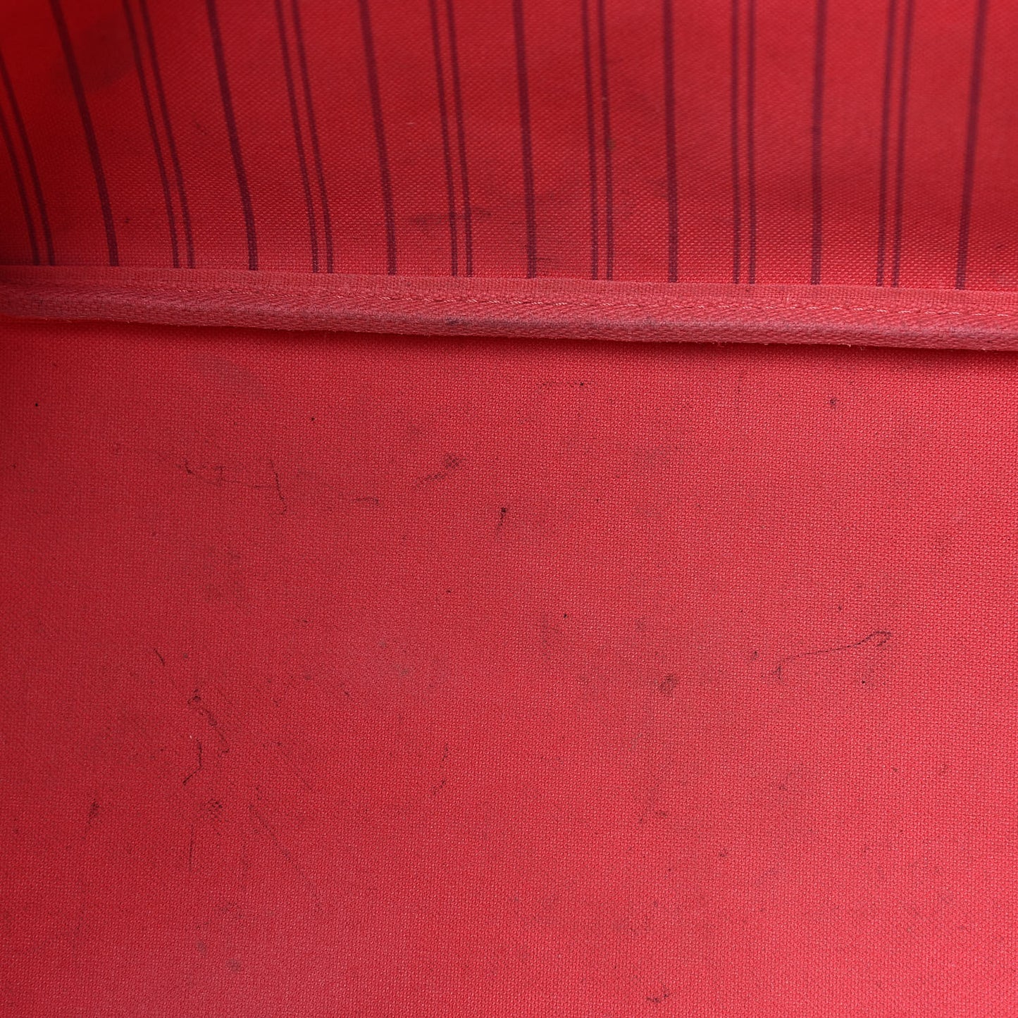 Monogram V Neverfull MM Grenade