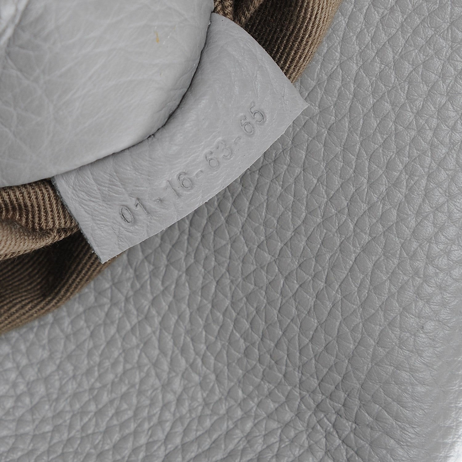 Chloe Calfskin Medium Marcie Round Crossbody Bag Cashmere Grey 7 of 9