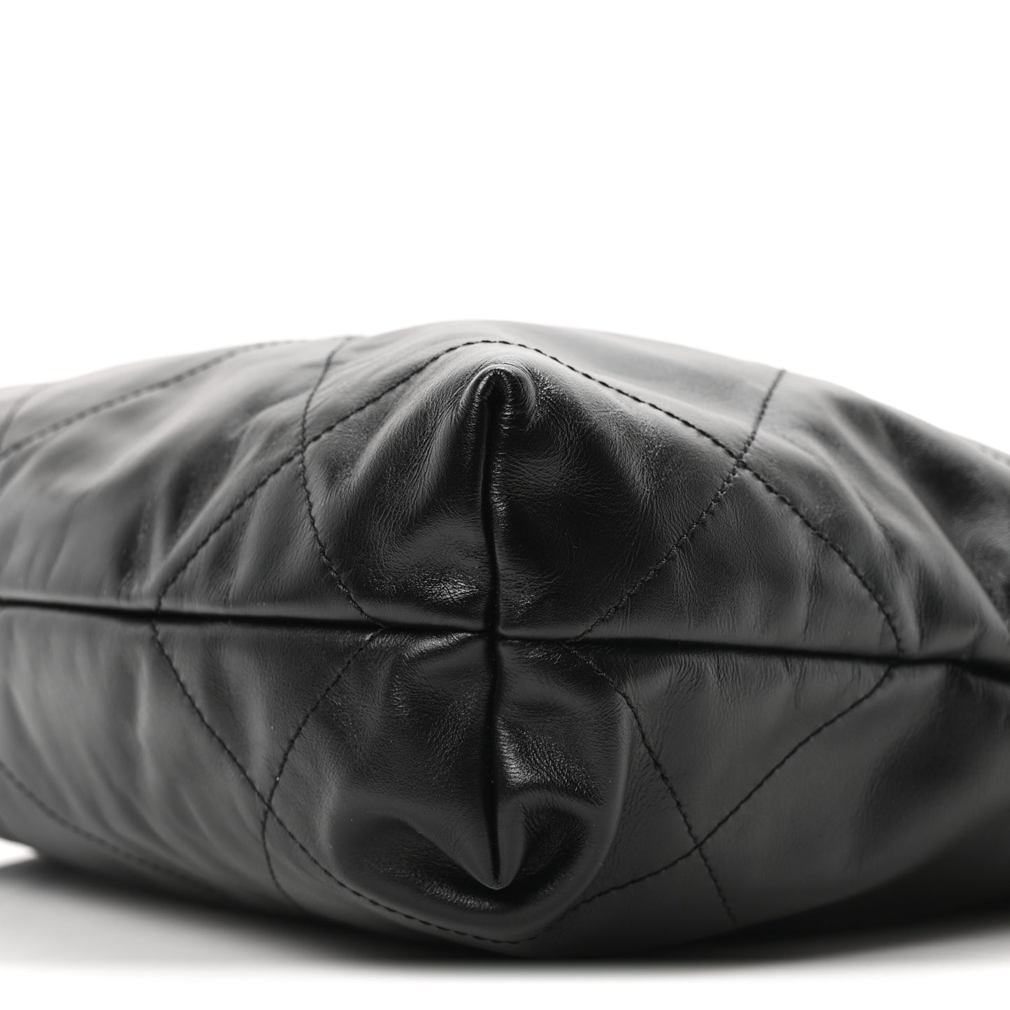 Shiny Calfskin Quilted Small Chanel 22 So Black