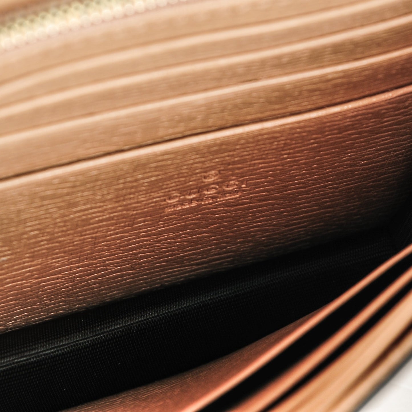 Textured Calfskin Icon Chain Wallet Pink Apricot