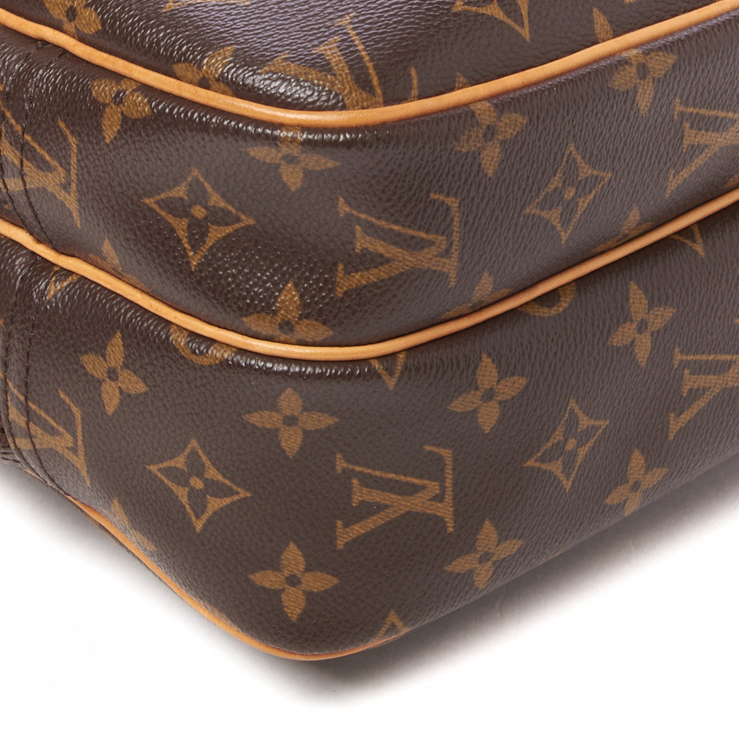 Monogram Reporter PM