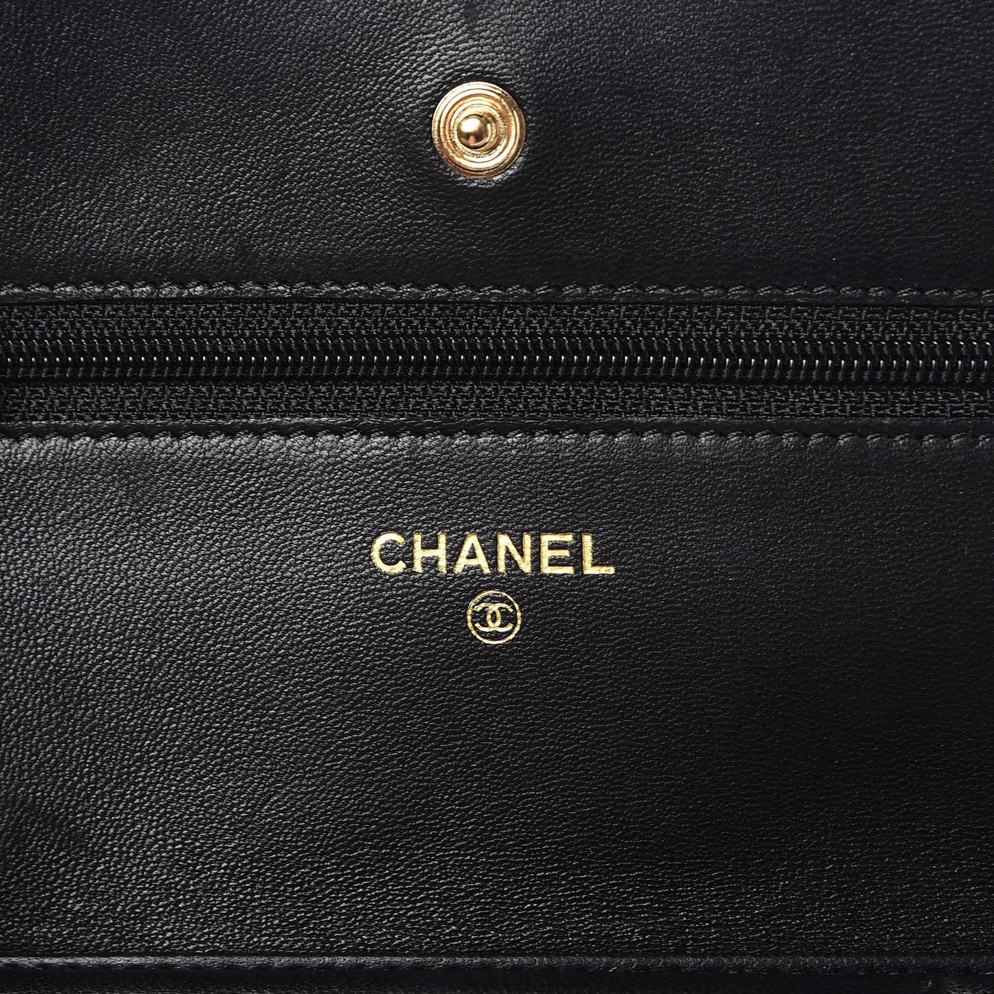 Lambskin Quilted Wallet On Chain WOC Black