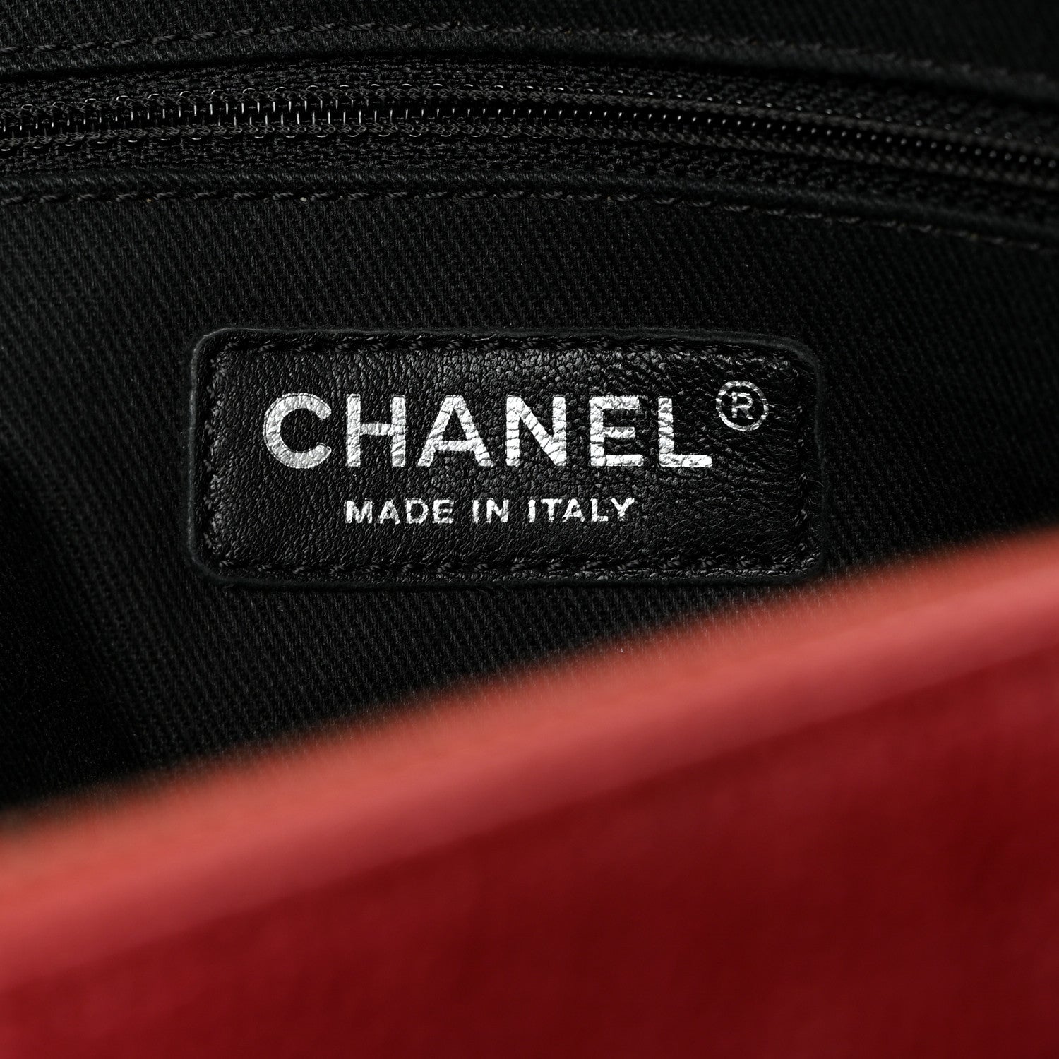 Chanel Iridescent Caviar Quilted Large Chic Flap Red 6 of 14