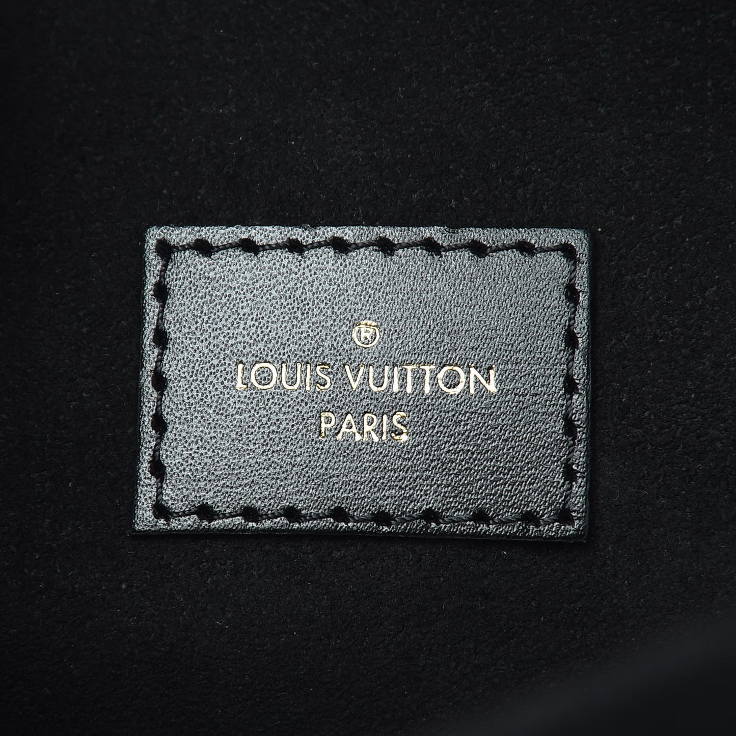Reverse Monogram Pochette Metis