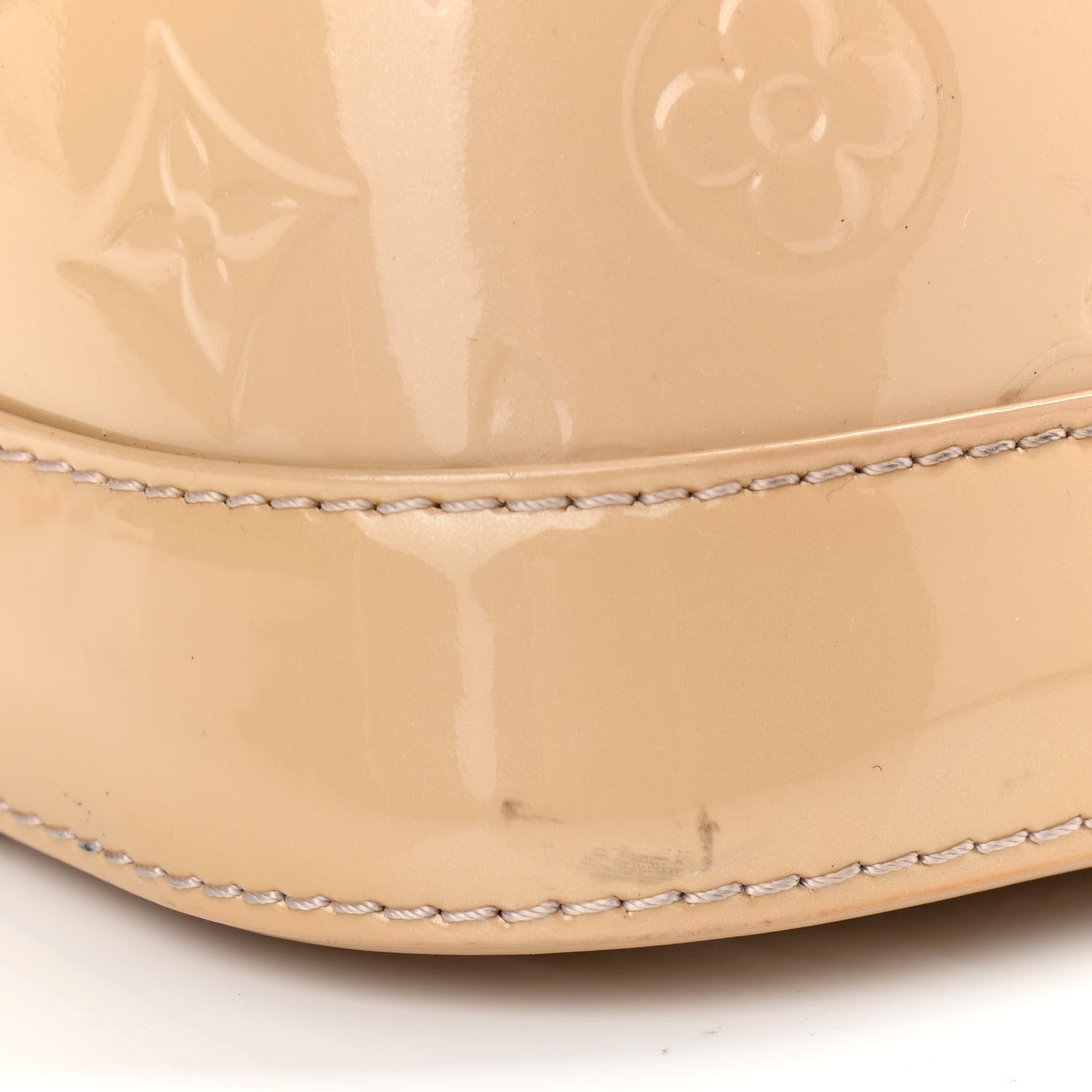 Louis Vuitton Vernis Alma PM Dune 11 of 16