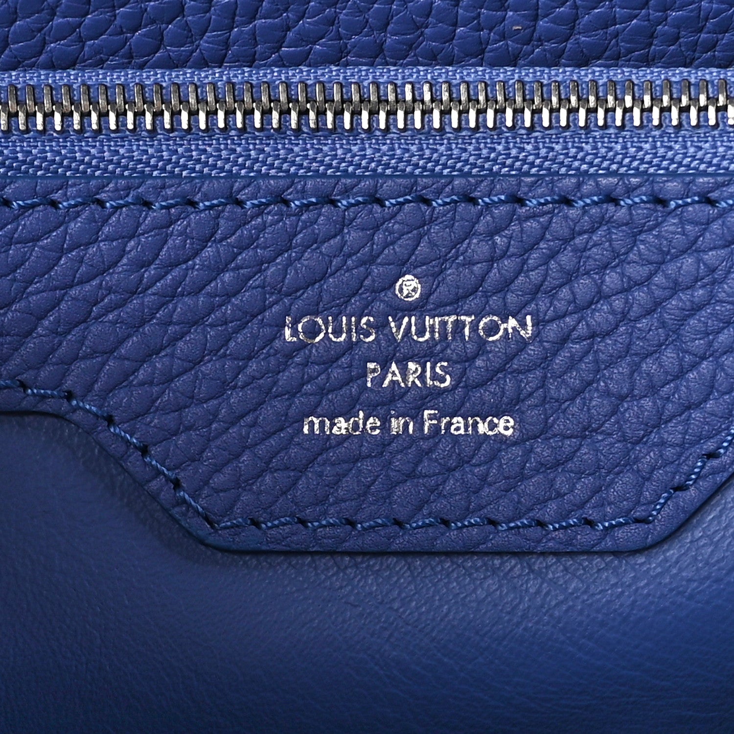 Louis Vuitton Taurillon Snakeskin Capucines MM Denim 7 of 11