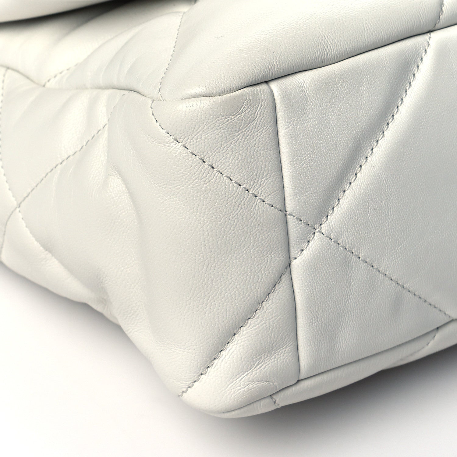Chanel Goatskin Quilted Large Chanel 19 Flap White 4 of 10